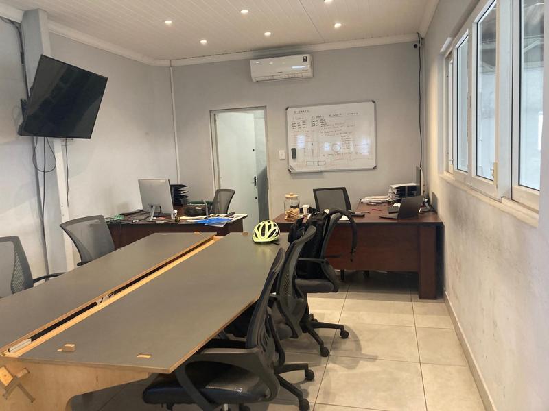 To Let Commercial Property for Rent in North End Eastern Cape